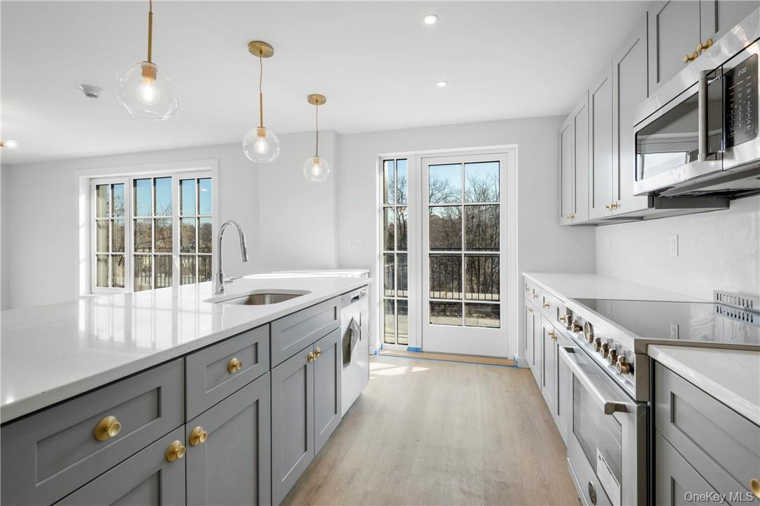 139 Fifth Avenue # 5c, Pelham, NY 10803