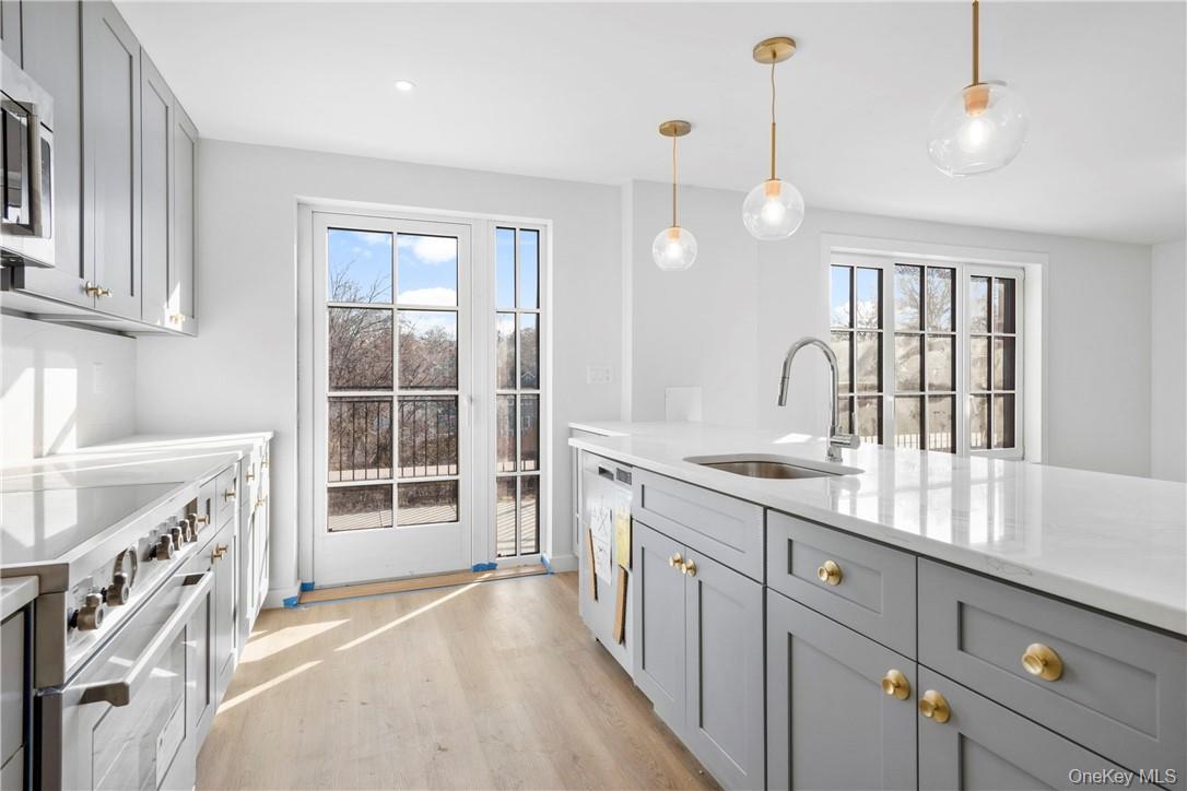 139 Fifth Avenue # 5c, Pelham, NY 10803