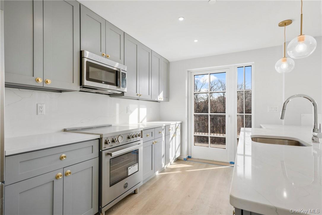 139 Fifth Avenue # 5c, Pelham, NY 10803