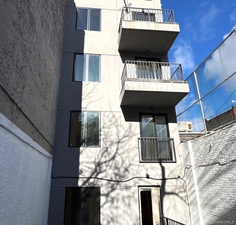 1490 Saint Johns Place, Brooklyn, NY 11213