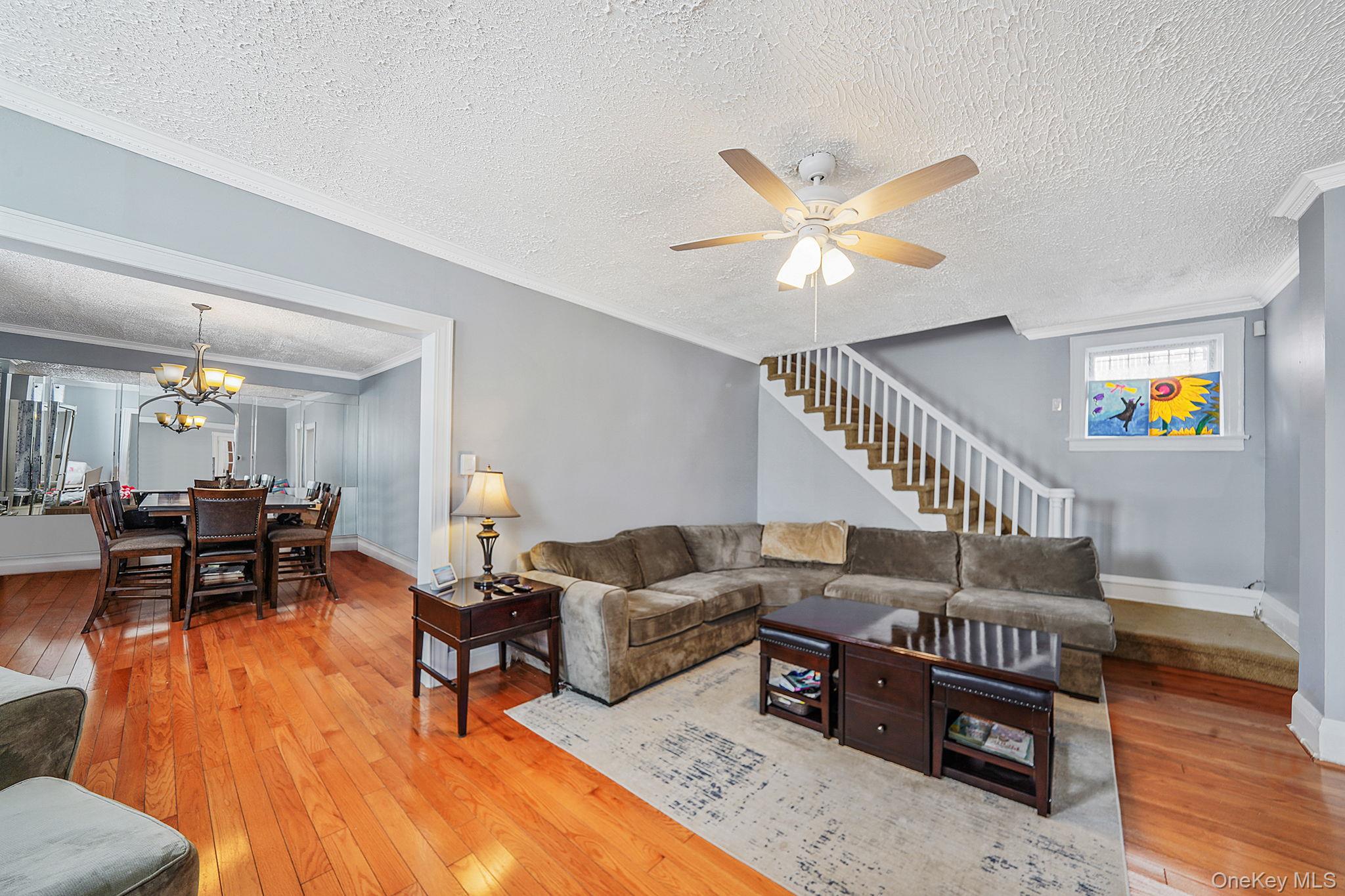 18832 114th Drive, Saint Albans, NY 11412