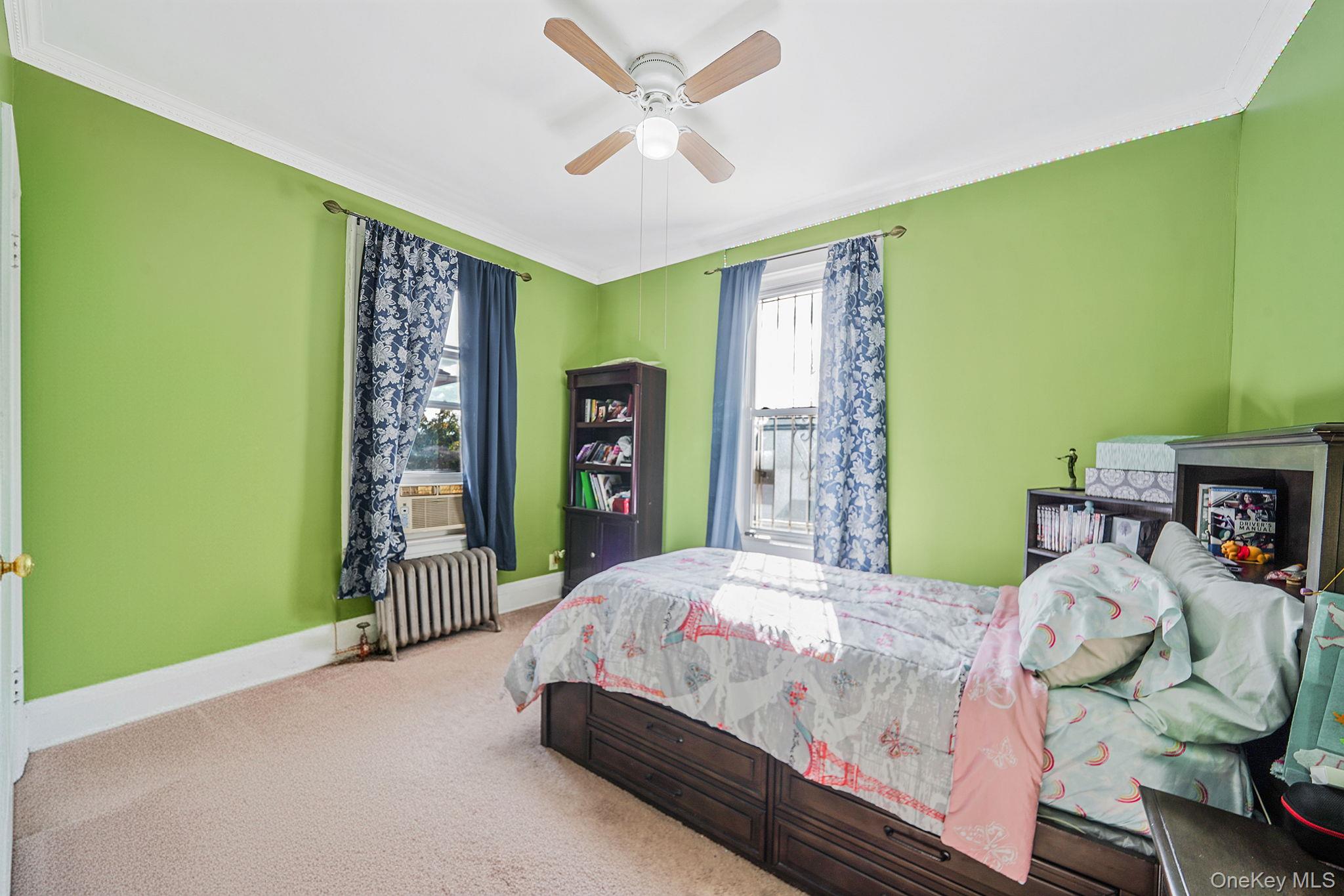 18832 114th Drive, Saint Albans, NY 11412