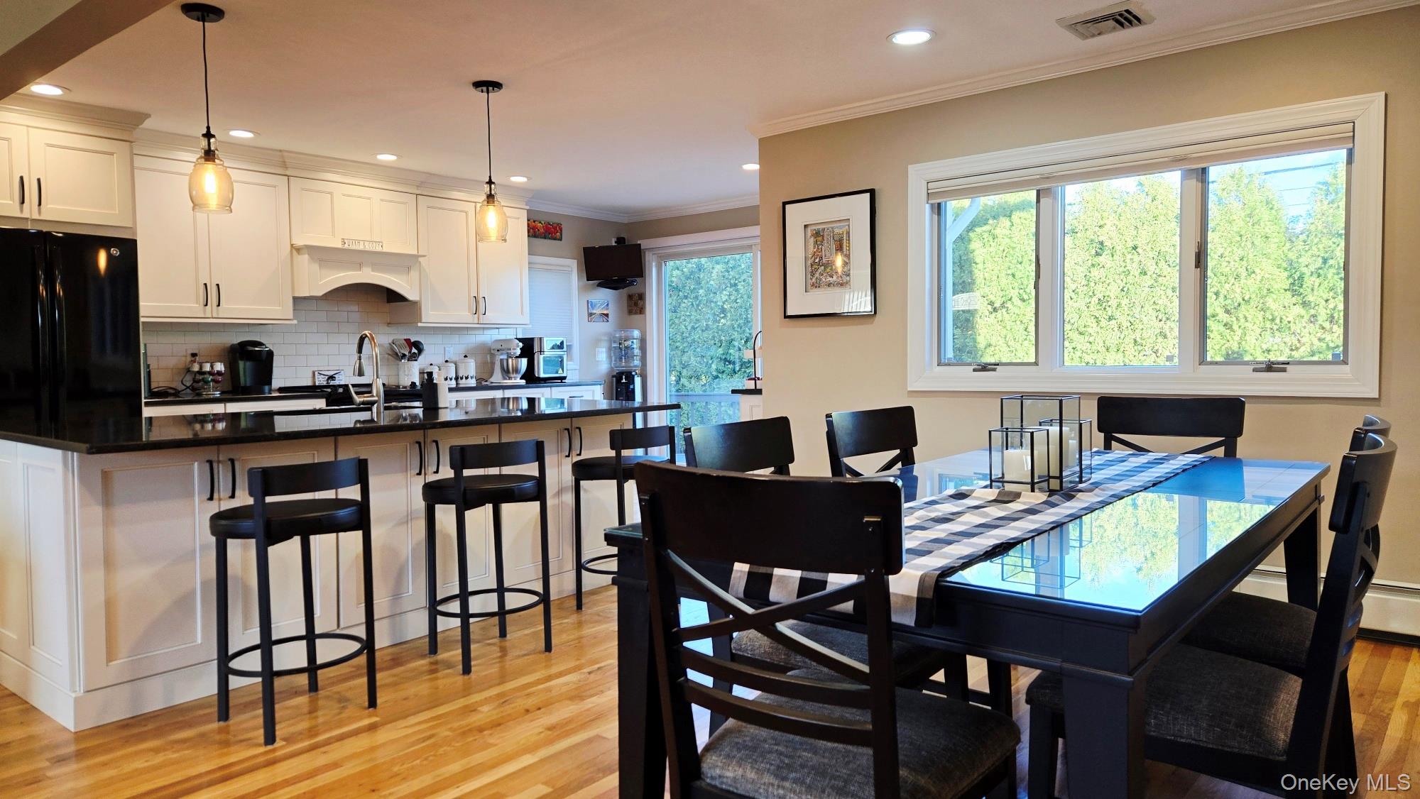 34 Melanie Lane, Syosset, NY 11791