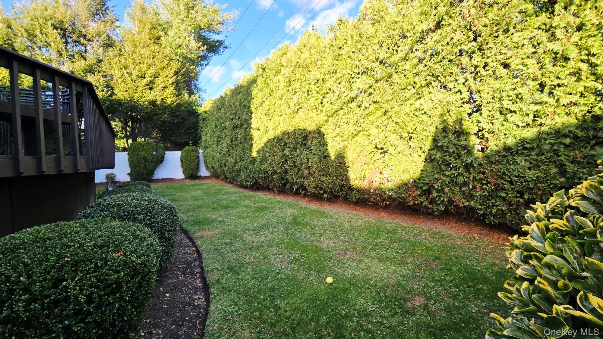 34 Melanie Lane, Syosset, NY 11791