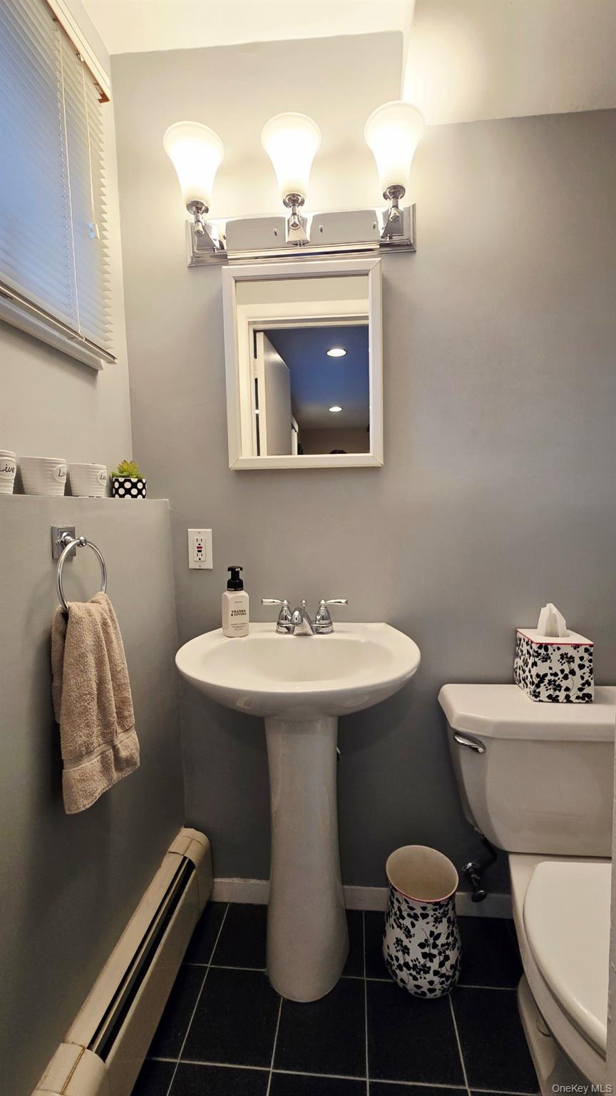 34 Melanie Lane, Syosset, NY 11791