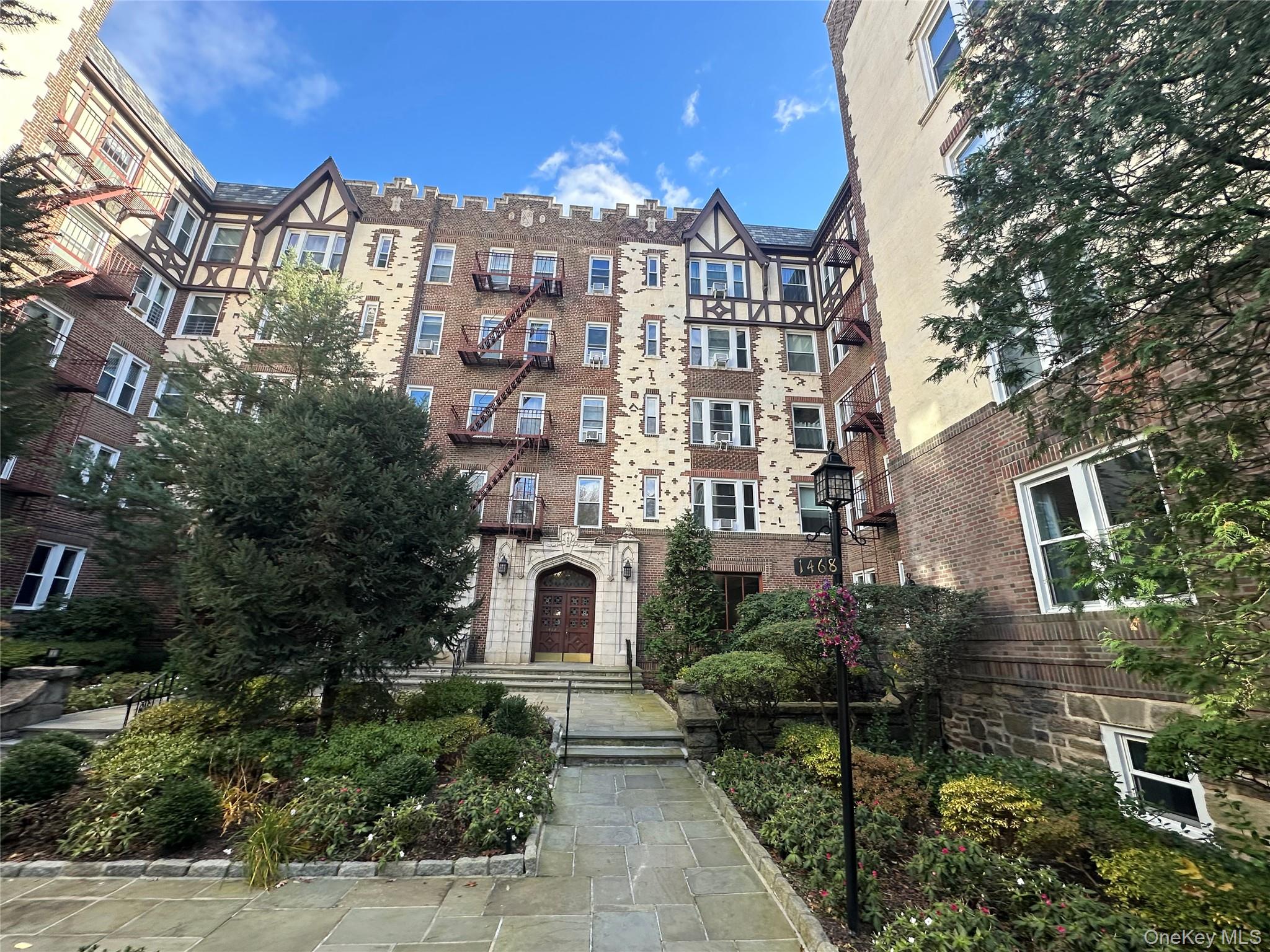 1468 Midland Avenue # 2F, Bronxville, NY 10708