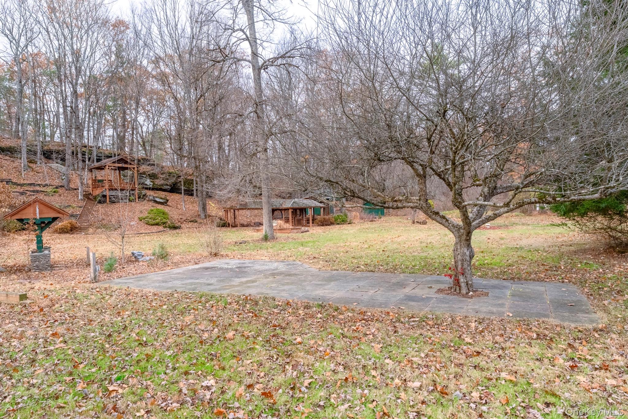 77 Pine Street, West Hurley, NY 12491