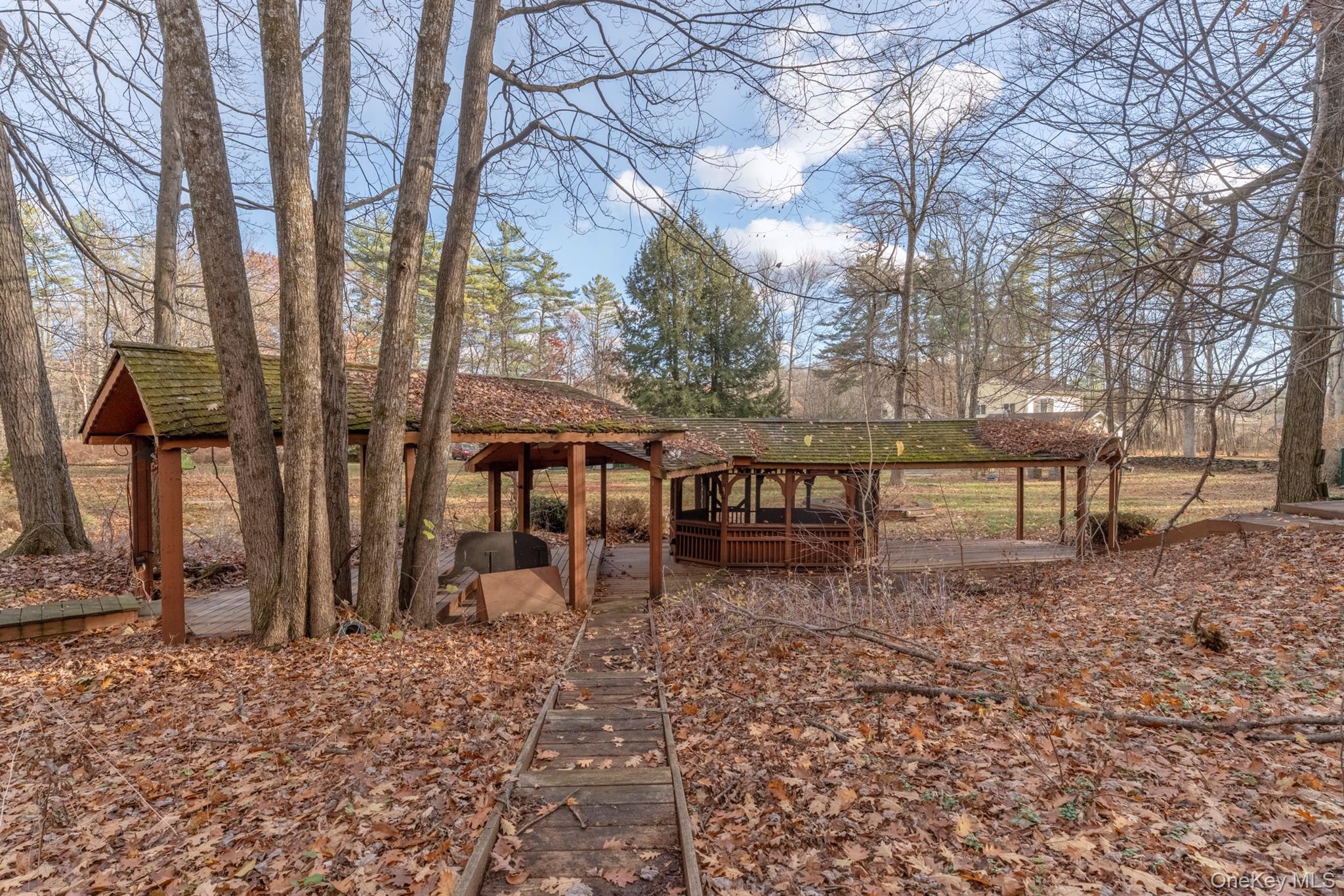 77 Pine Street, West Hurley, NY 12491