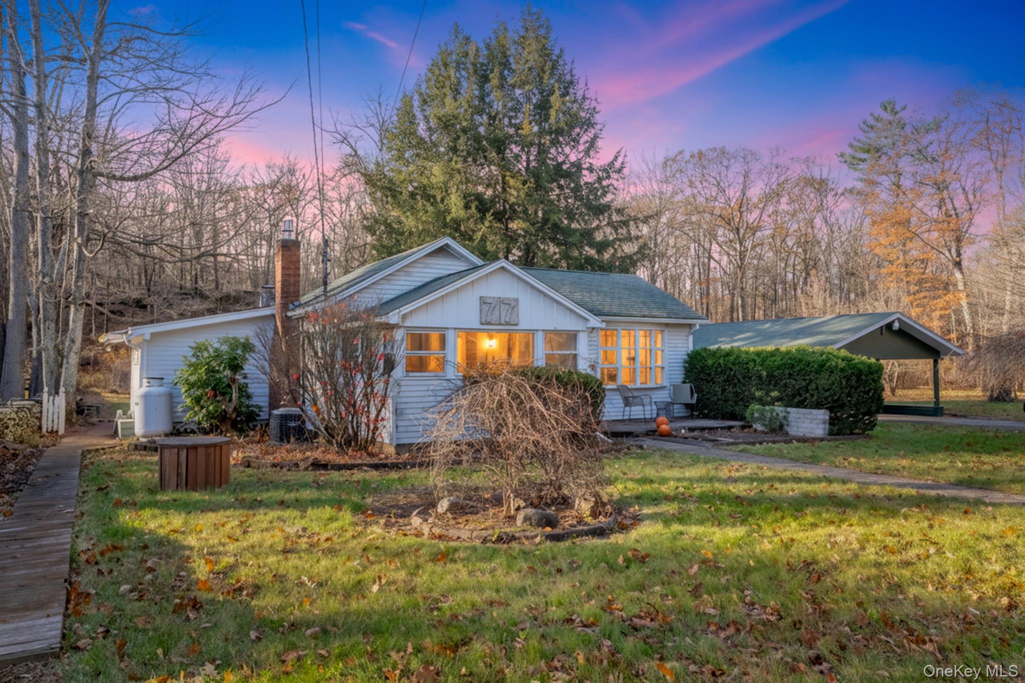 77 Pine Street, West Hurley, NY 12491