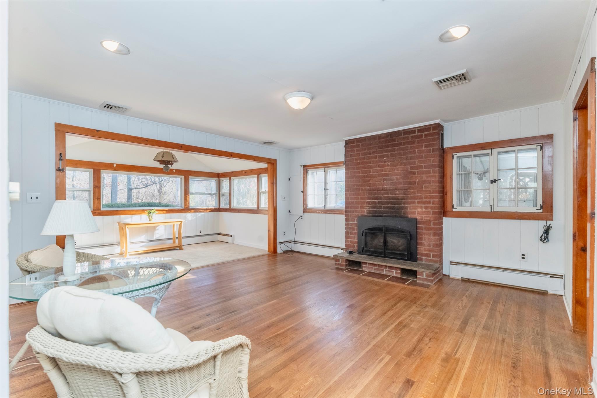 77 Pine Street, West Hurley, NY 12491