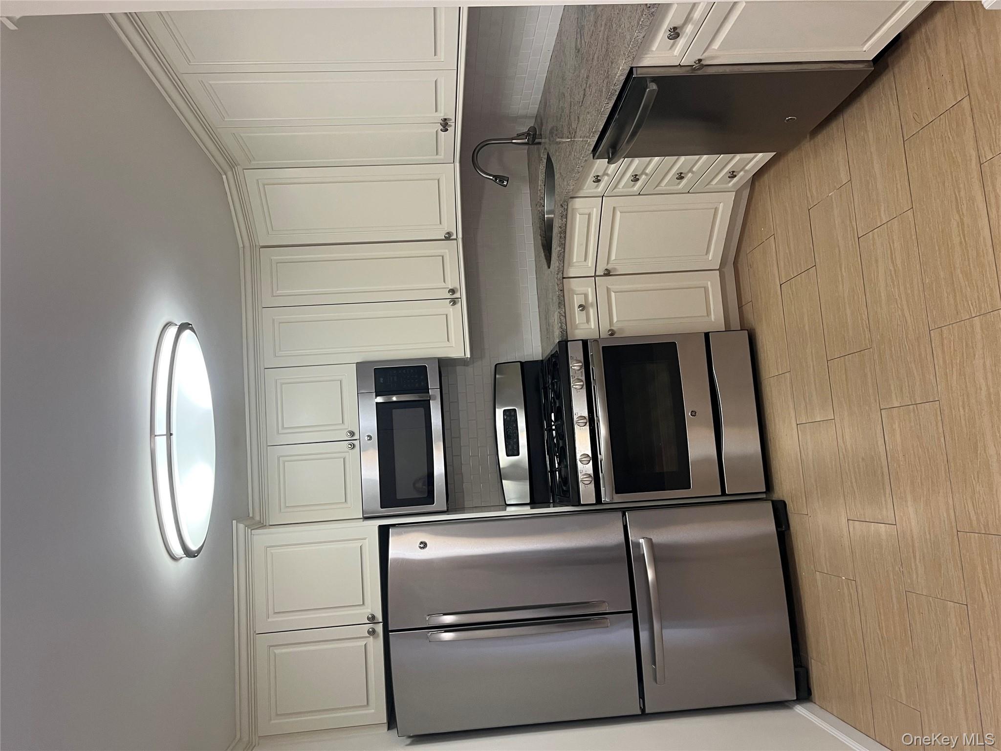 2 Bay Club Drive # 6D, Bayside, NY 11360