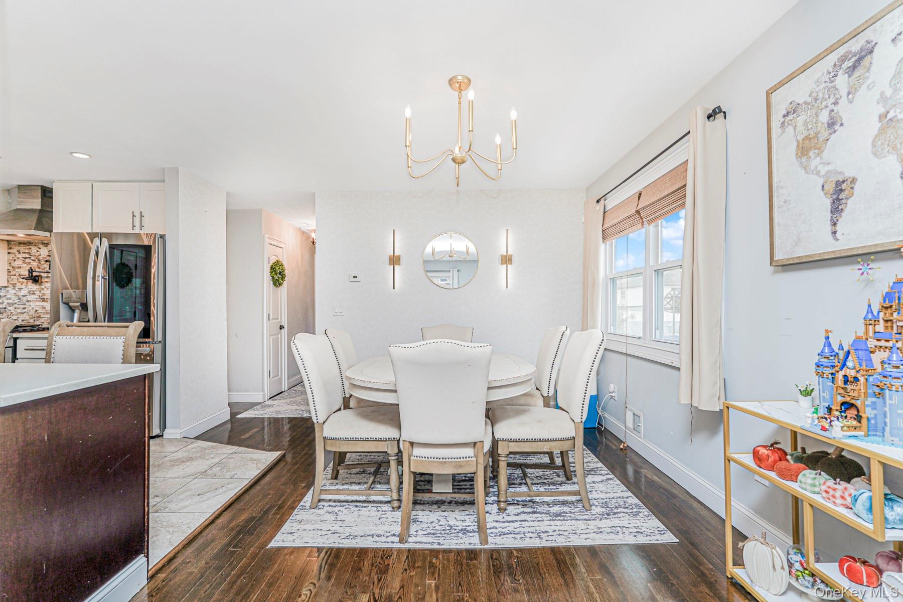 28 Drumgoole Road E, Staten Island, NY 10312