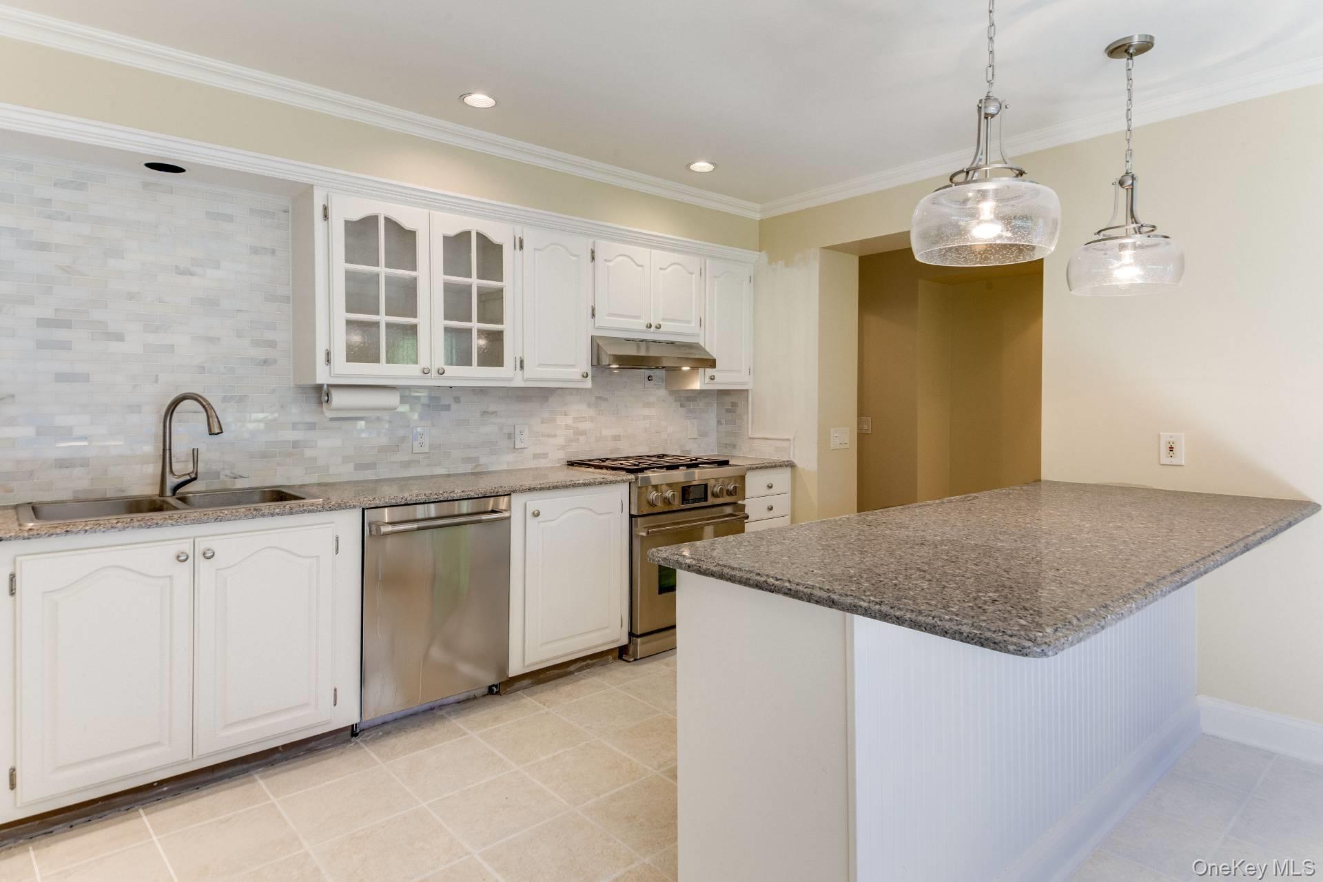 116 Hands Creek Road, East Hampton, NY 11937