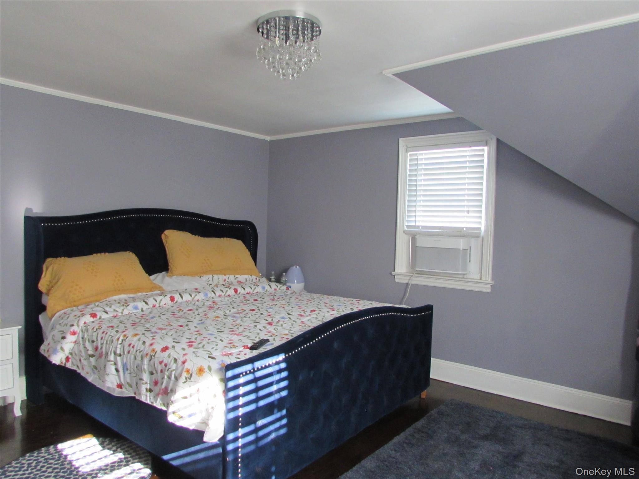 51 Phoenix Street, Hempstead, NY 11550