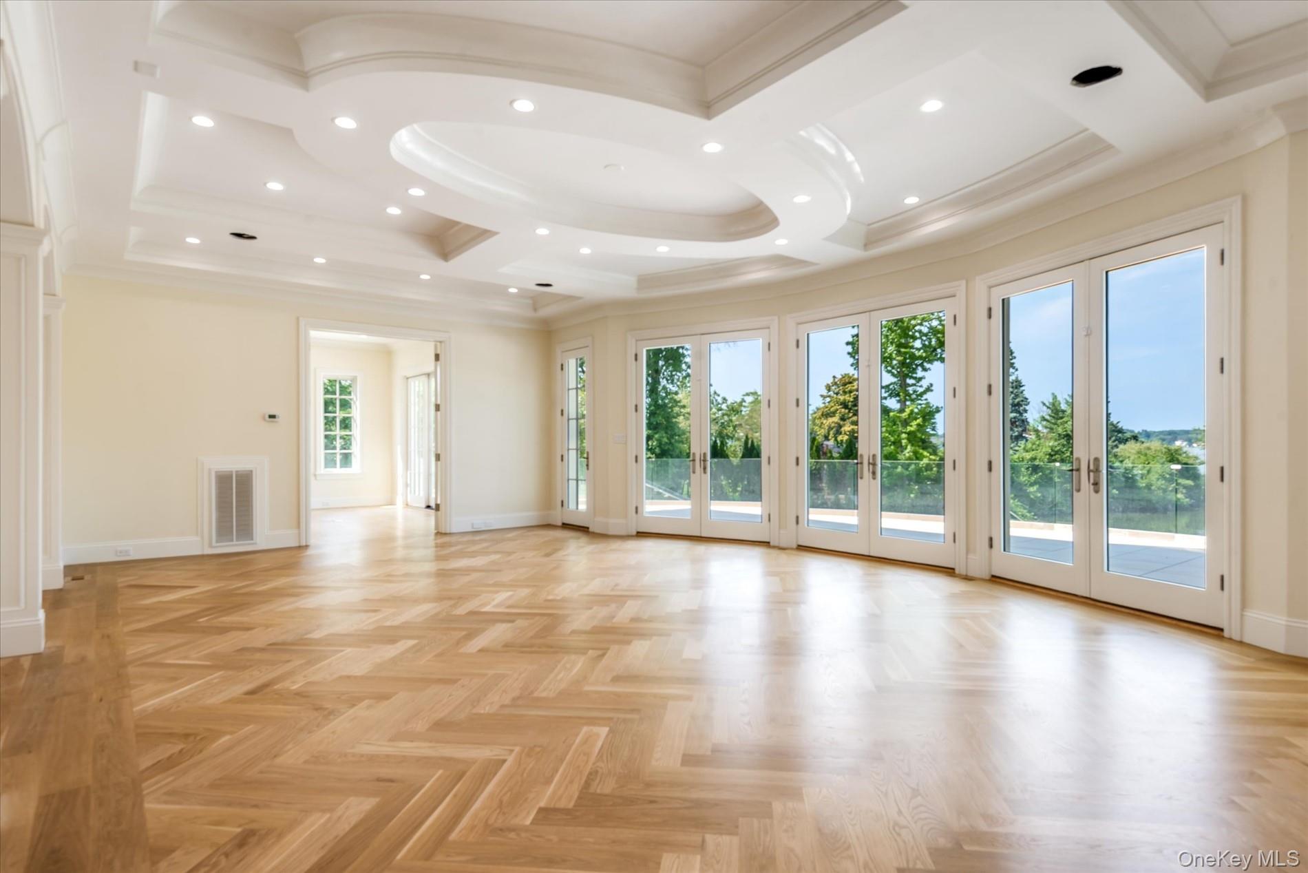 566A E Shore Road, Great Neck, NY 11024