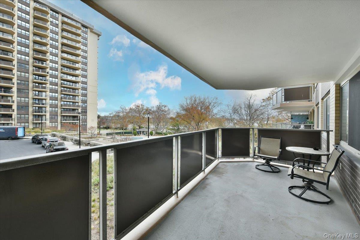 18-15 215 # 2G, Bayside, NY 11360