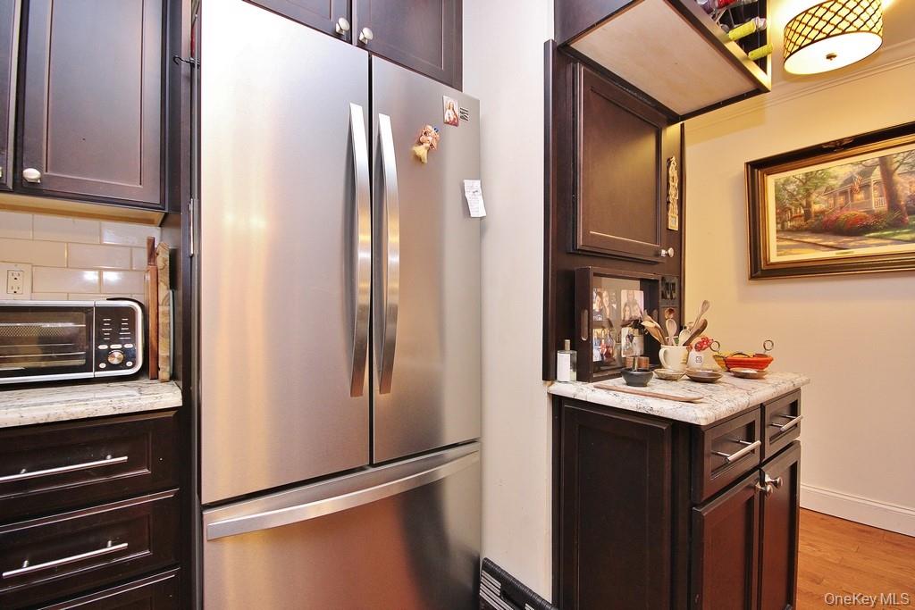 1374 Midland Avenue # 101, Bronxville, NY 10708