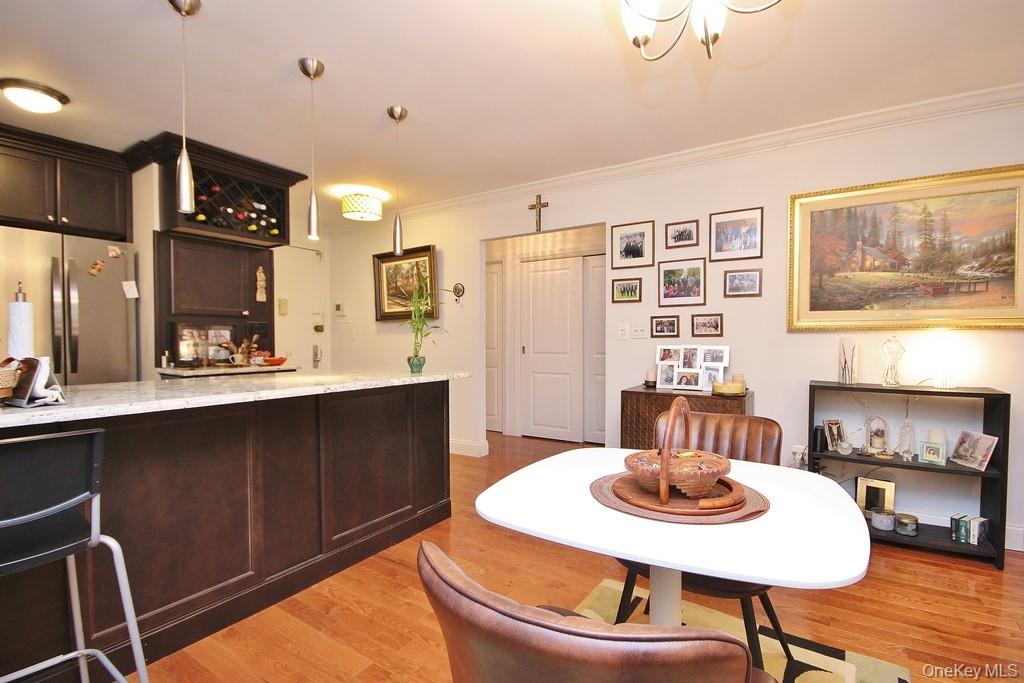 1374 Midland Avenue # 101, Bronxville, NY 10708