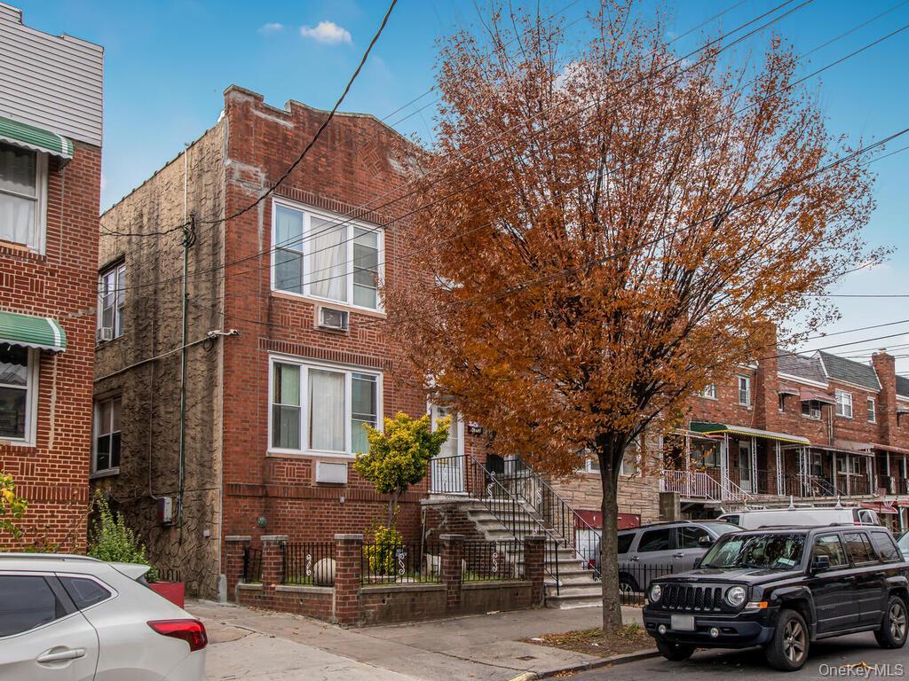 1012 E 225th Street, Bronx, NY 10466