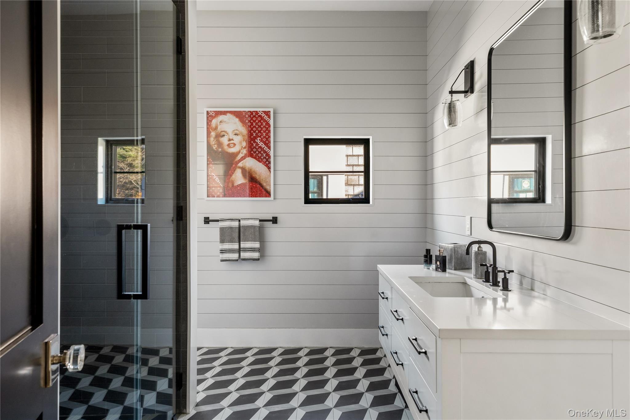 199 Lattingtown Road, Locust Valley, NY 11560