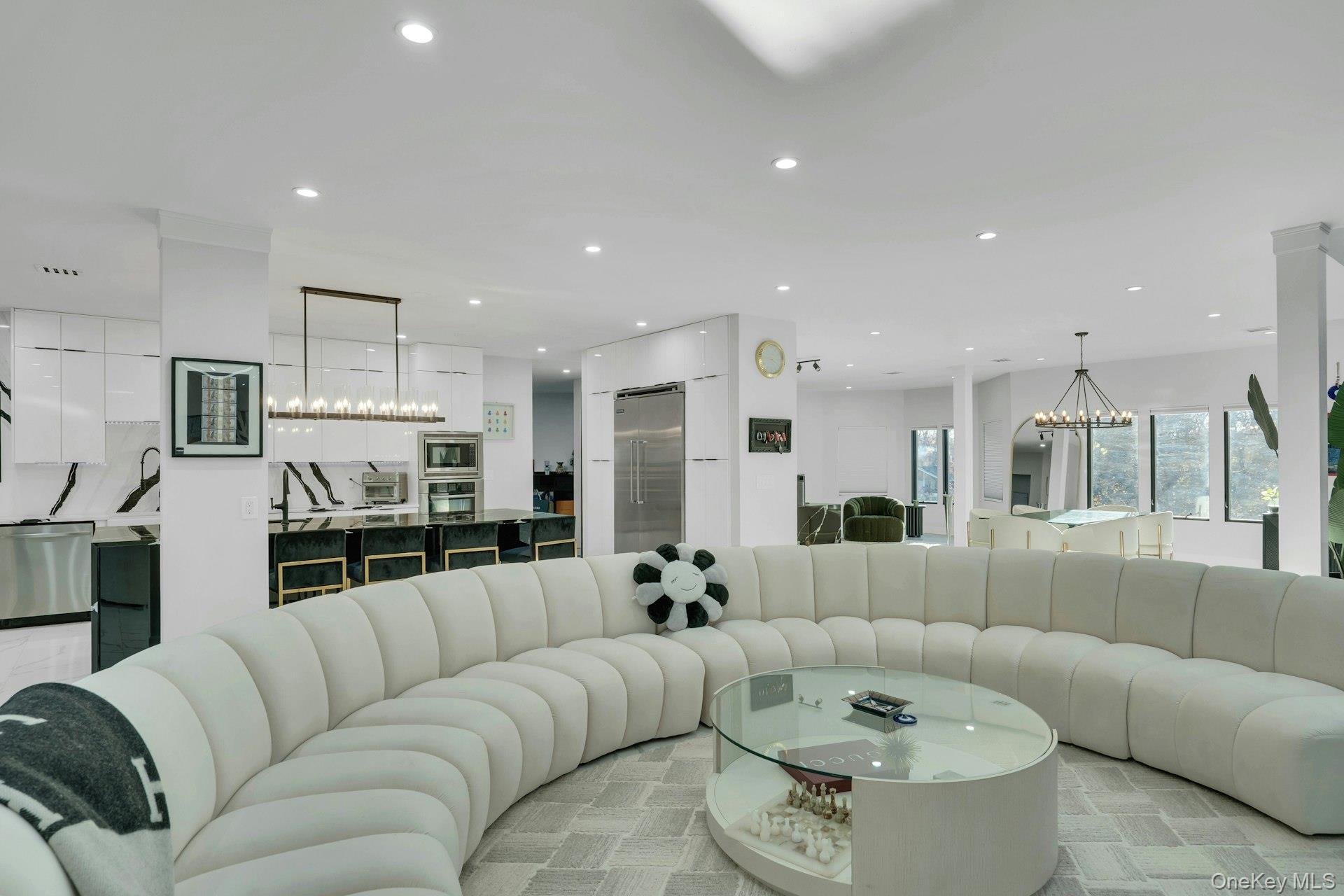 1 Brycewood Drive, Dix Hills, NY 11746