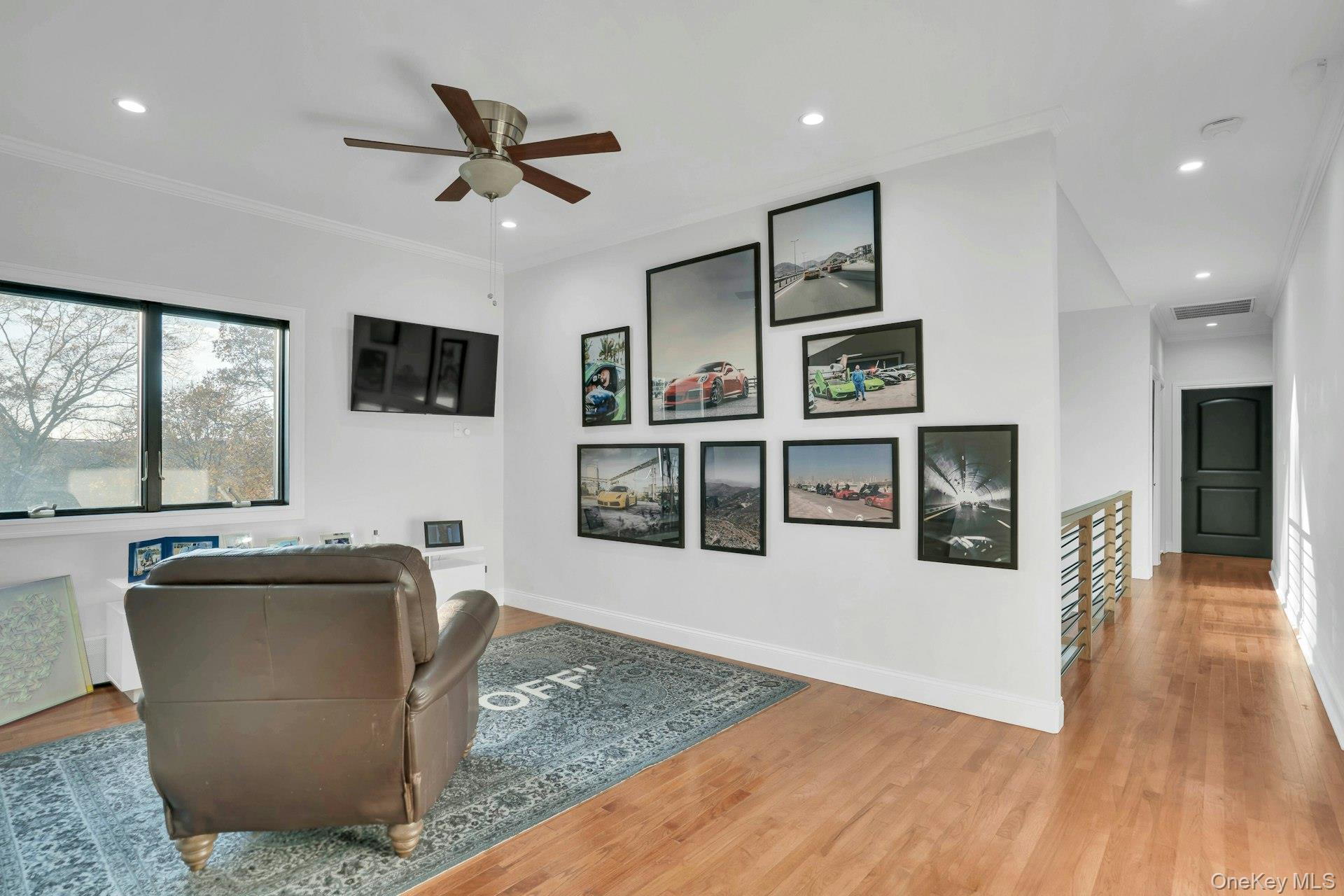 1 Brycewood Drive, Dix Hills, NY 11746