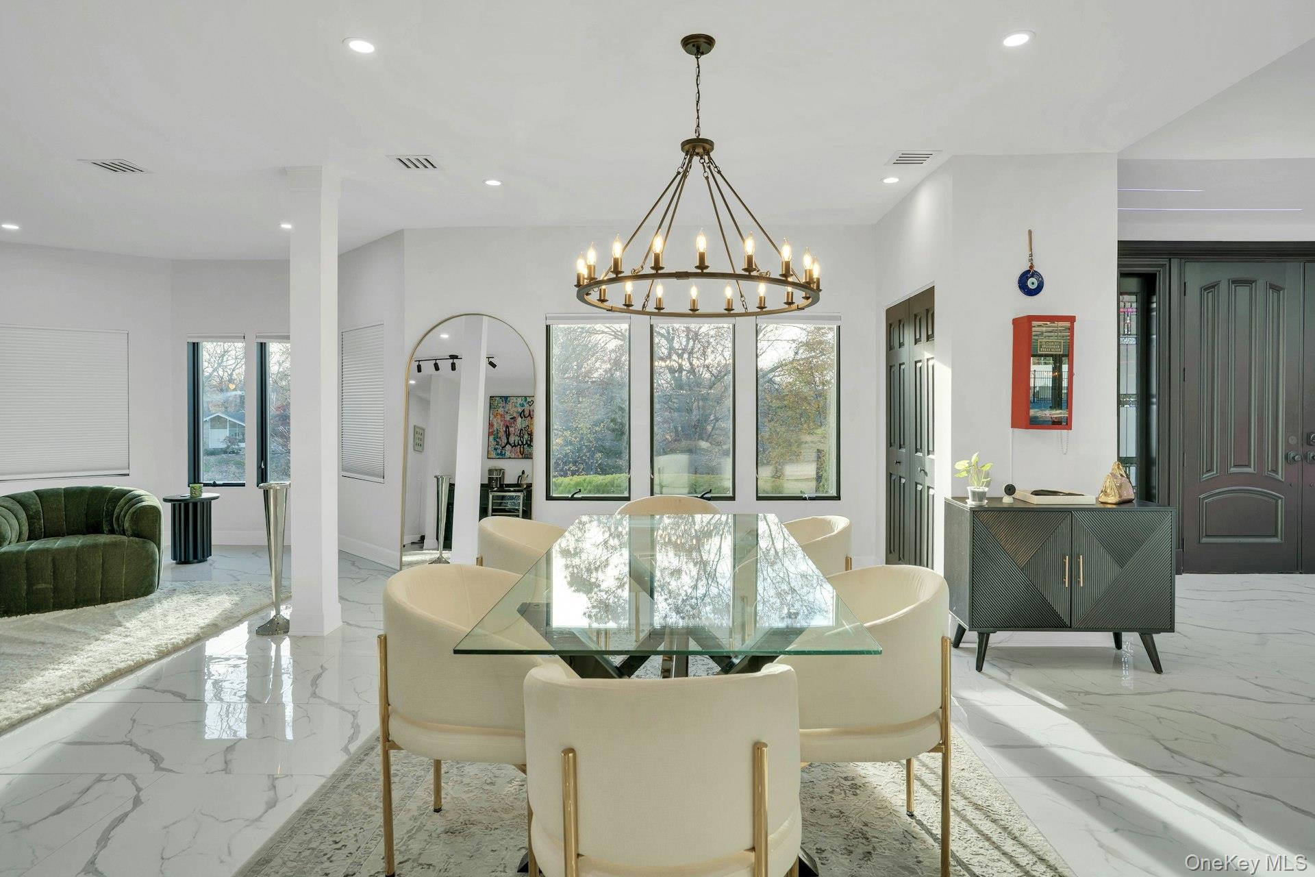 1 Brycewood Drive, Dix Hills, NY 11746