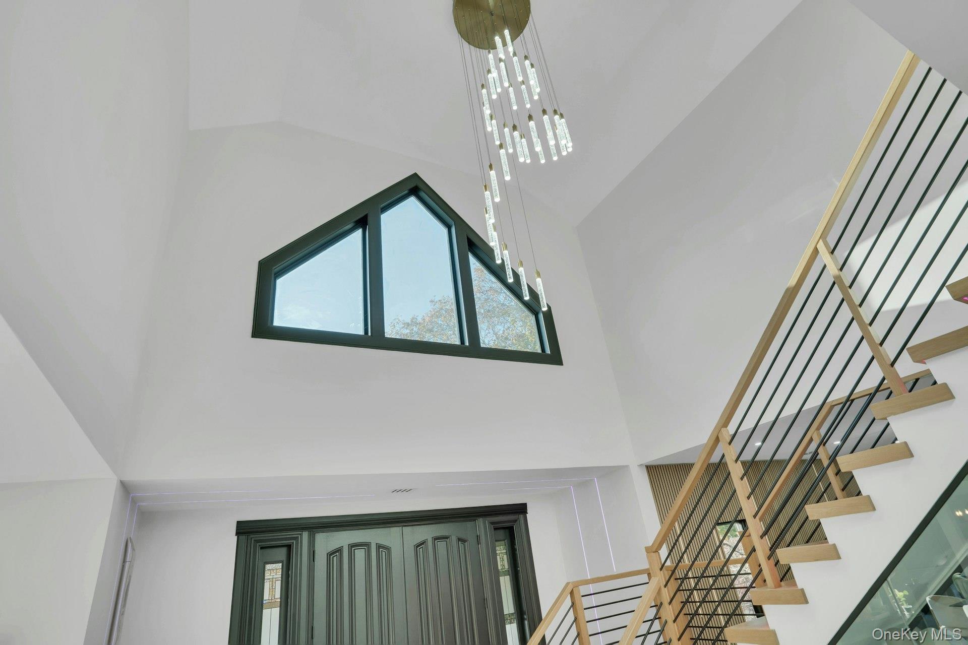 1 Brycewood Drive, Dix Hills, NY 11746