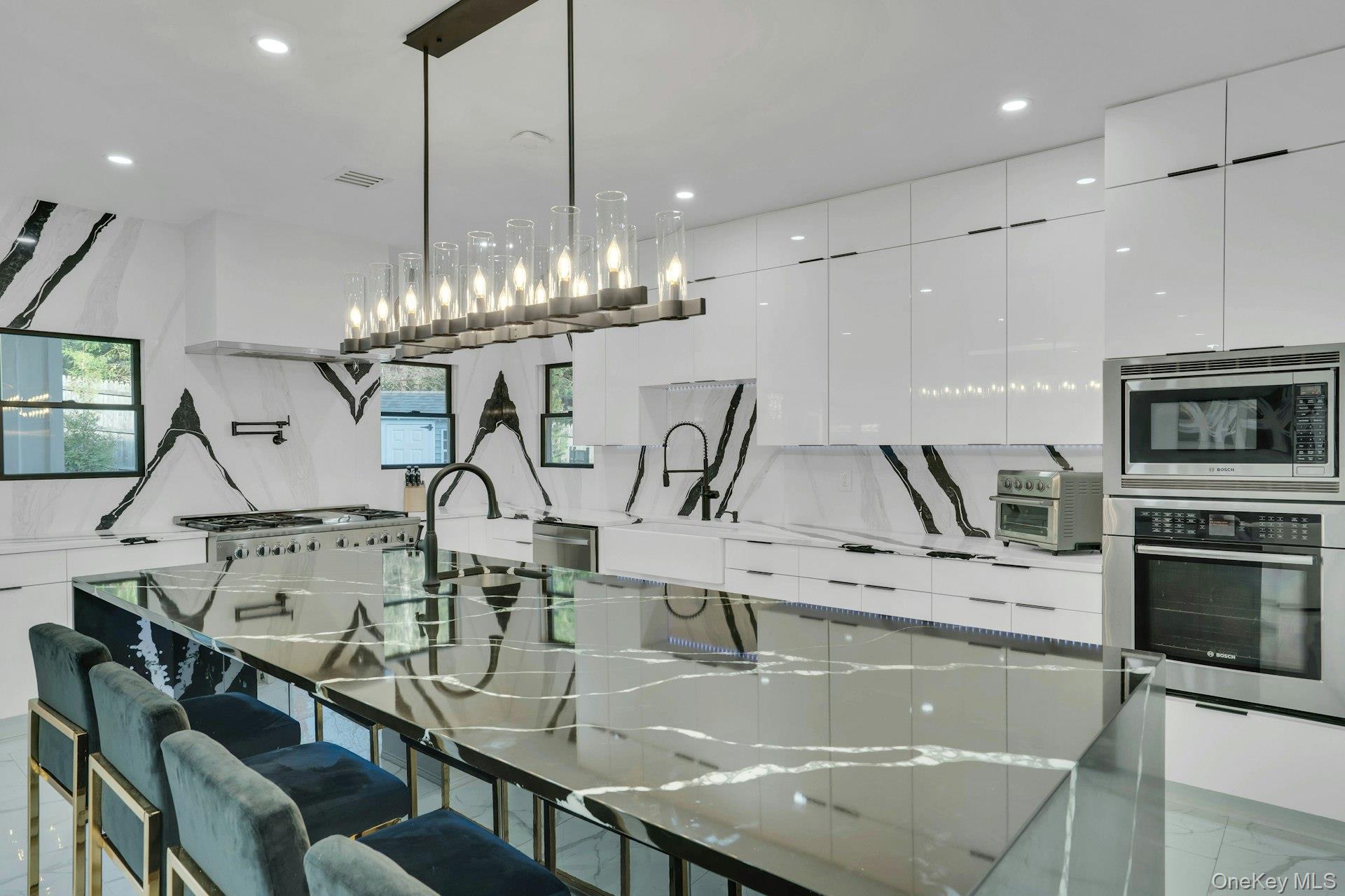 1 Brycewood Drive, Dix Hills, NY 11746