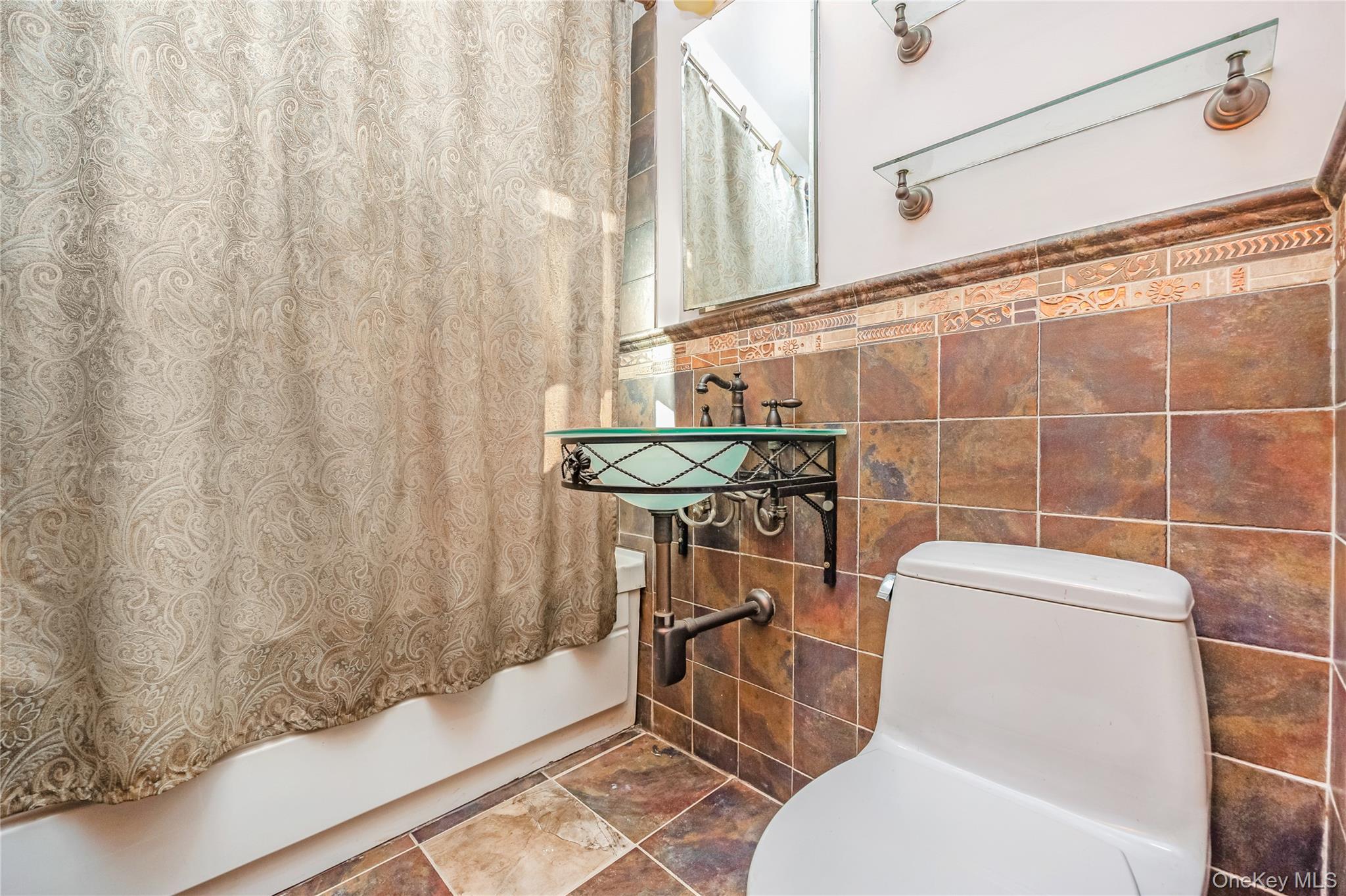 Middle Village, NY 11379