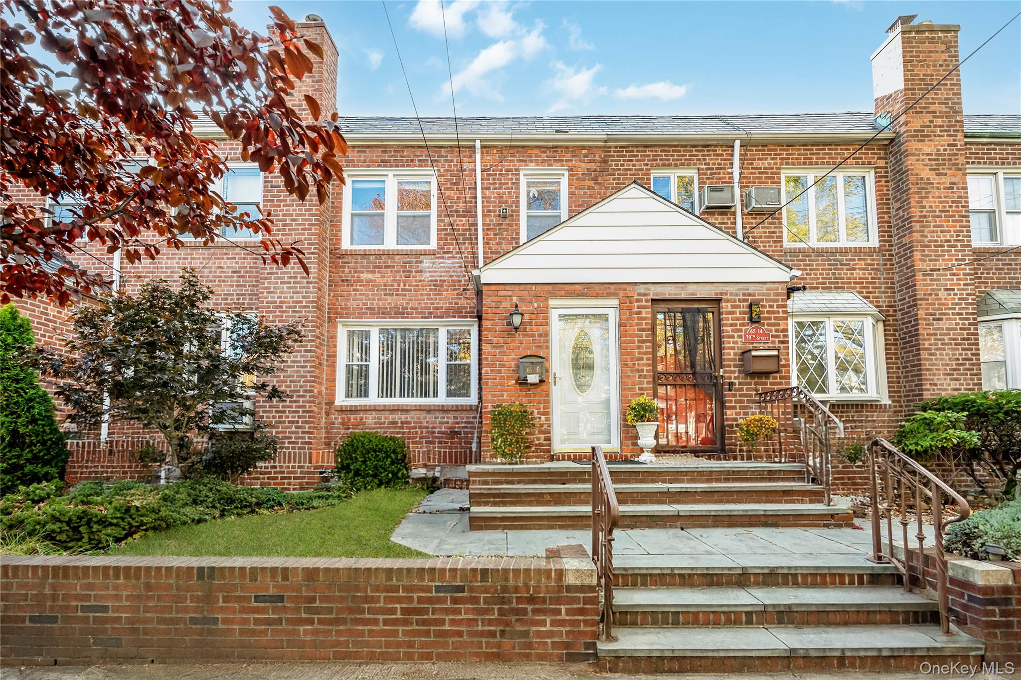 Middle Village, NY 11379