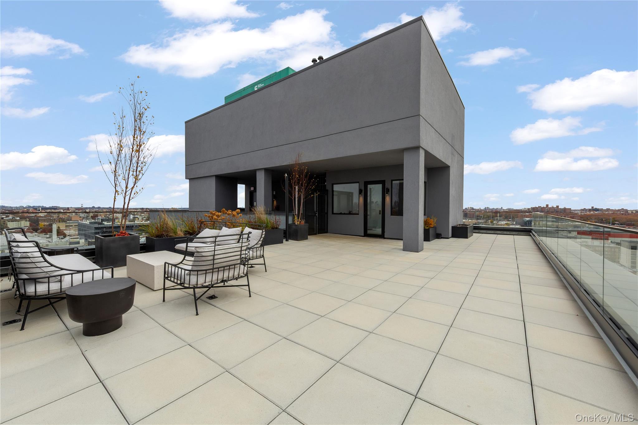 35-01 36th Avenue, Astoria, NY 11106