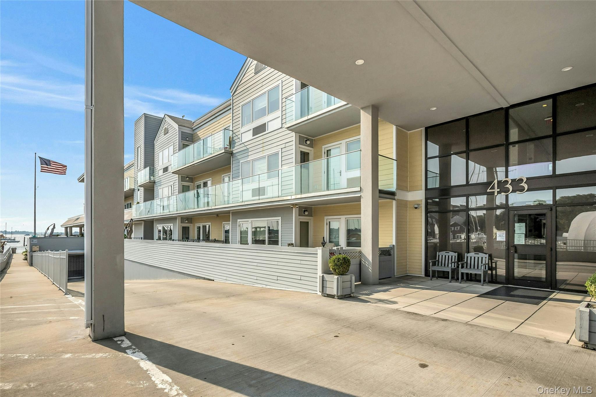 433 Main Street # 203, Port Washington, NY 11050