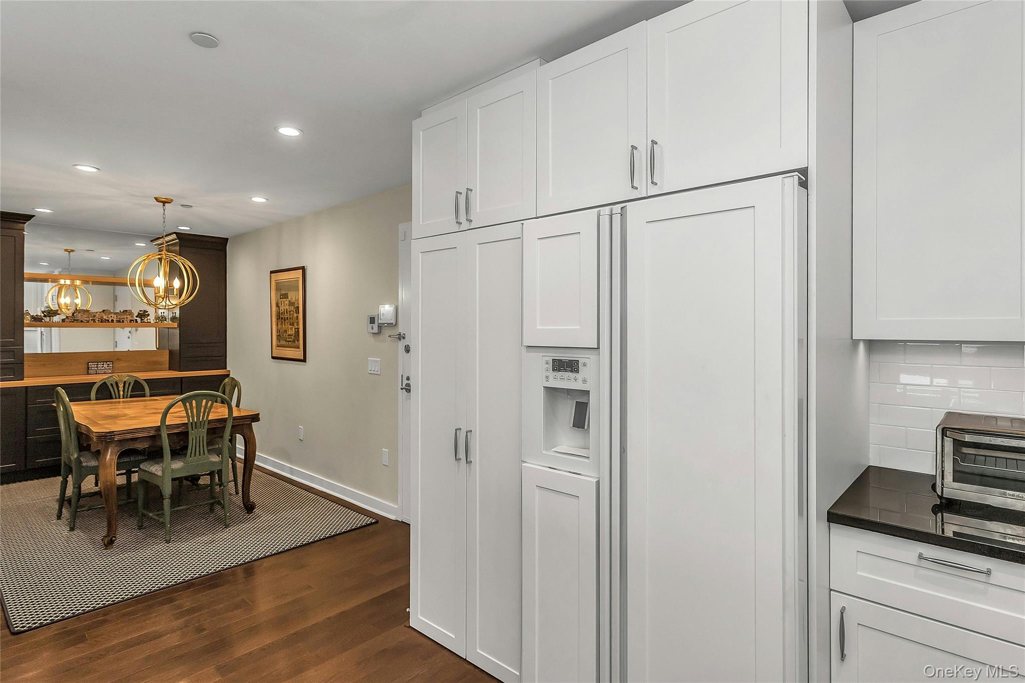 433 Main Street # 203, Port Washington, NY 11050