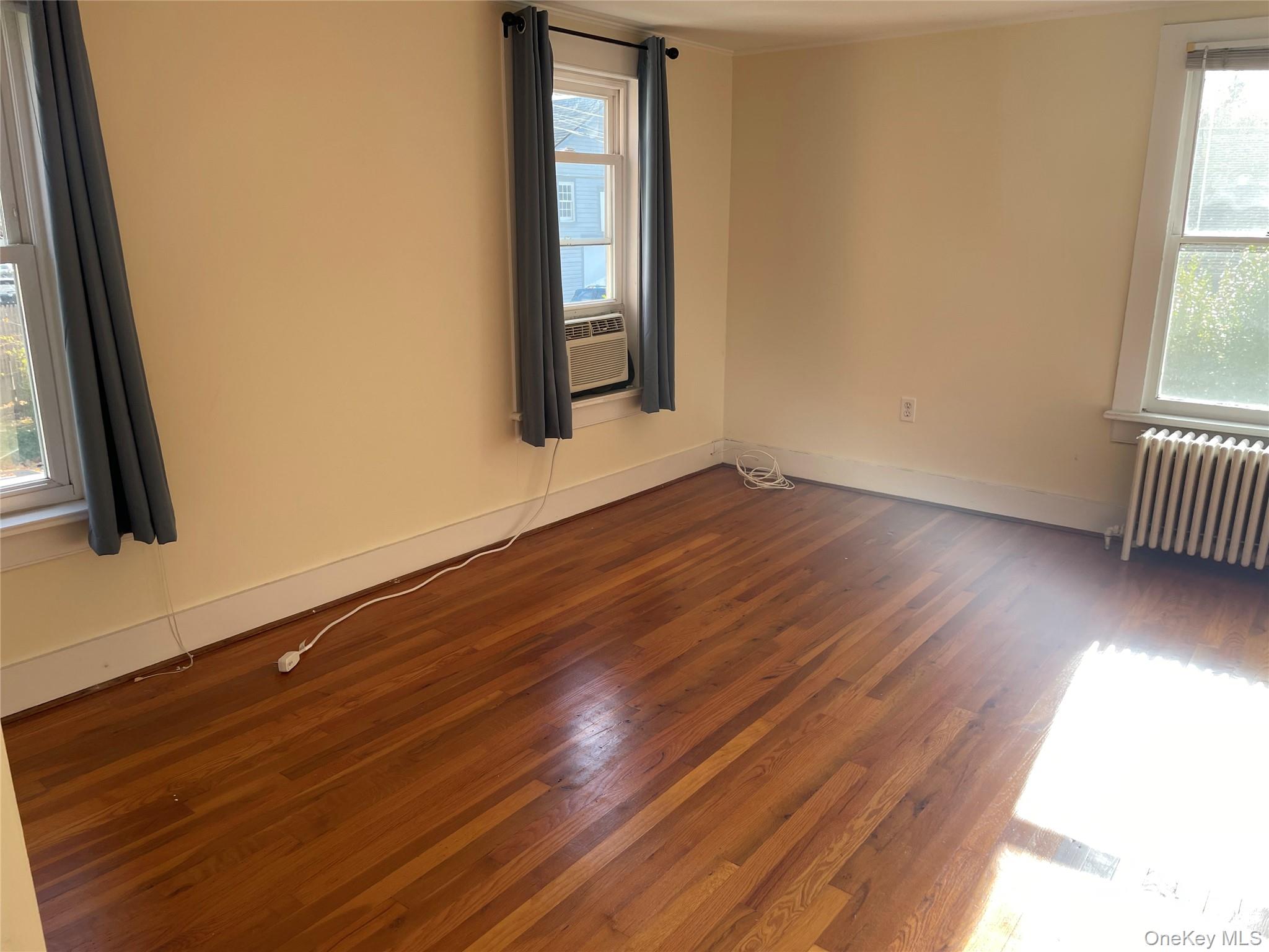 40 W Garden Street, Rhinebeck, NY 12572