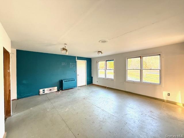 12 River Road, Barryville, NY 12719