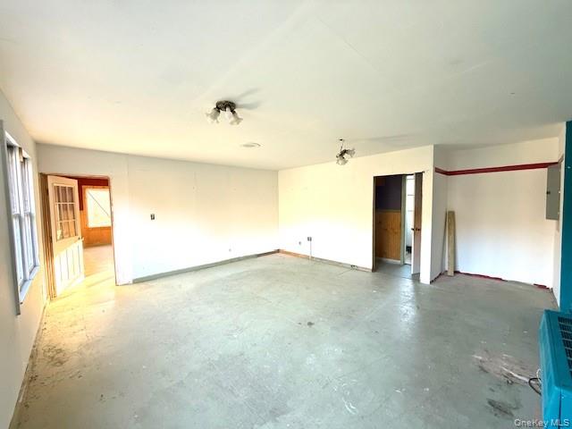 12 River Road, Barryville, NY 12719