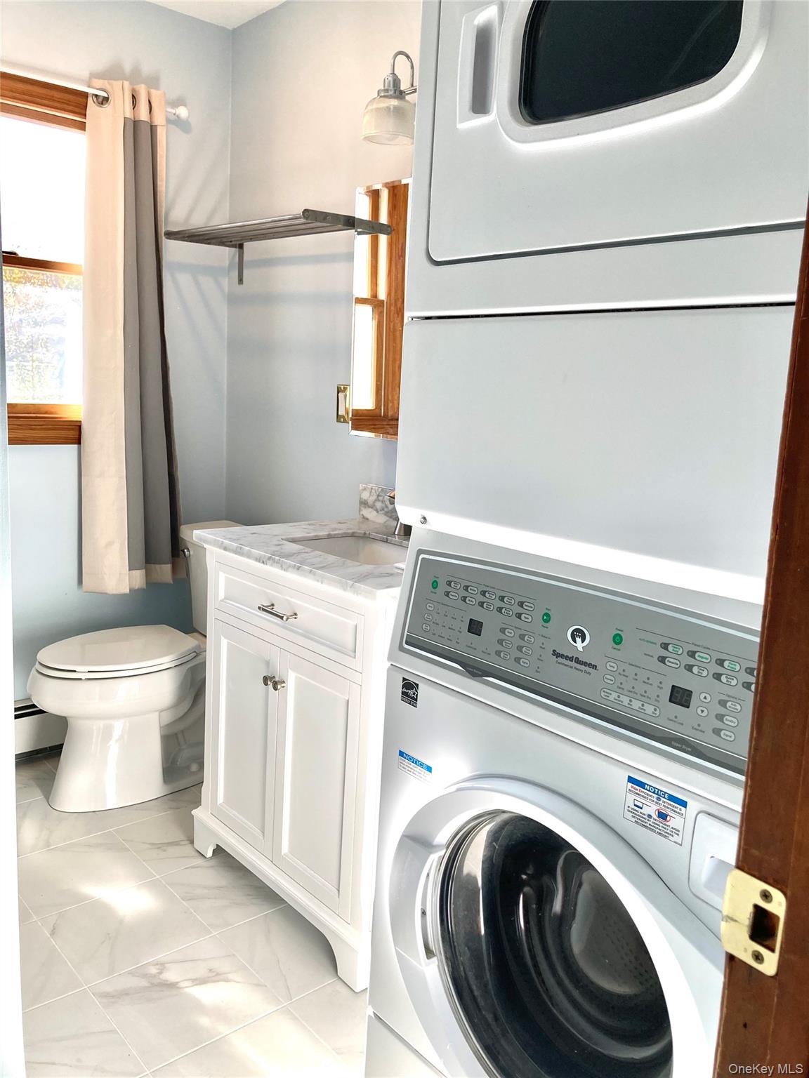 12 Soundview Avenue # Upper, Oyster Bay, NY 11771