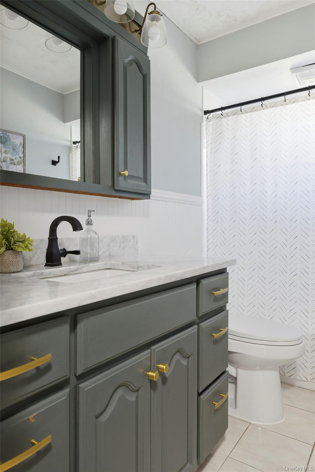 33 Urban Drive, Selden, NY 11784