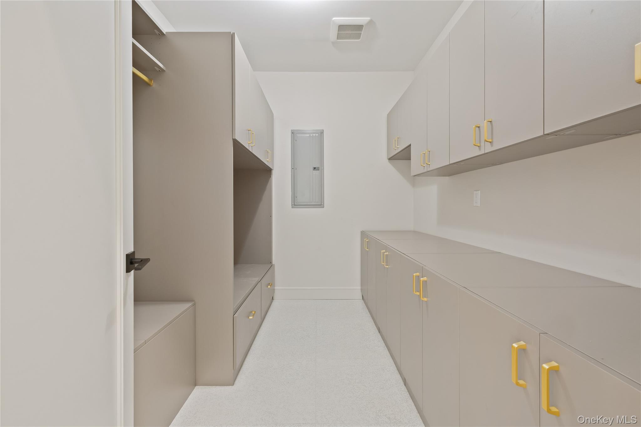 15 Ridge Avenue # 101, Spring Valley, NY 10977