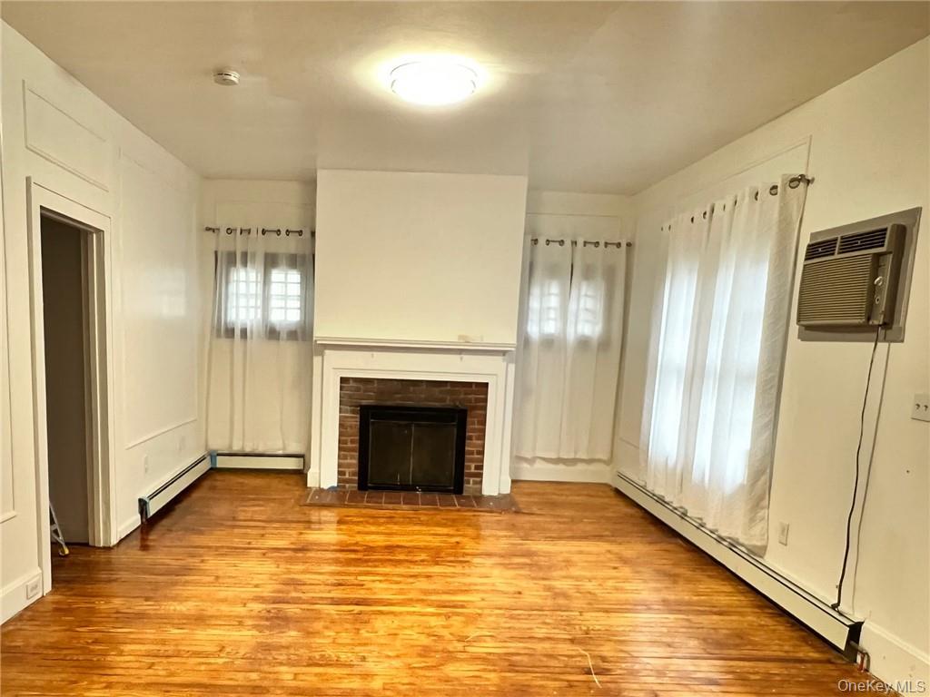 65 Monhagen Avenue, Middletown, NY 10940