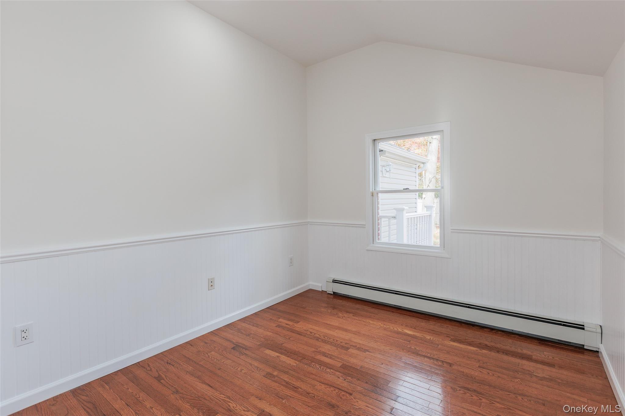 233 Cedar Street, Saint James, NY 11780