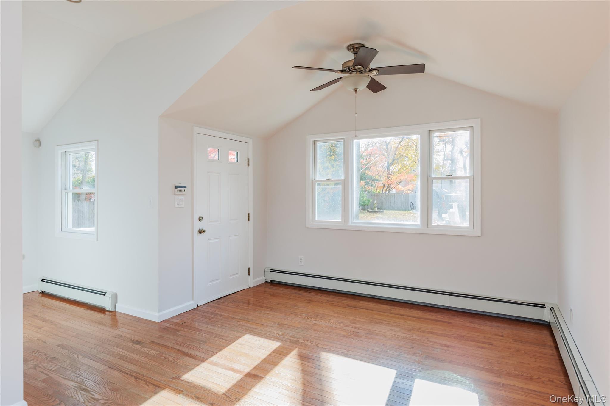 233 Cedar Street, Saint James, NY 11780