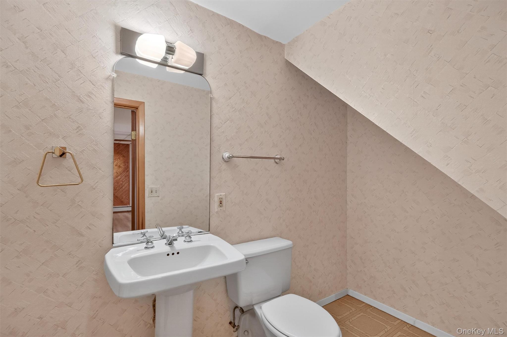 63 Wild Birch Farms, Cortlandt Manor, NY 10567