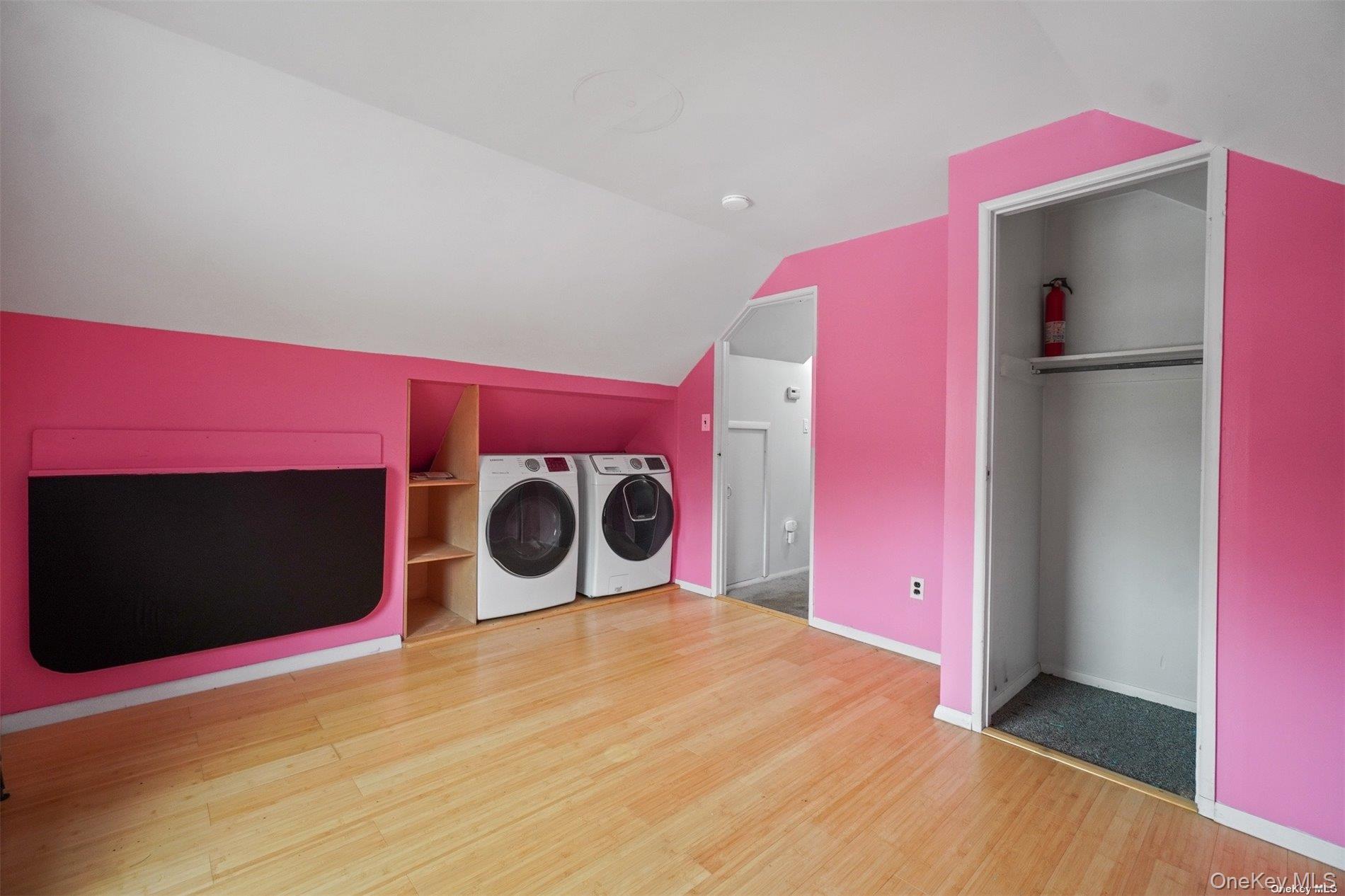 64 Pitchpine Place, Medford, NY 11763