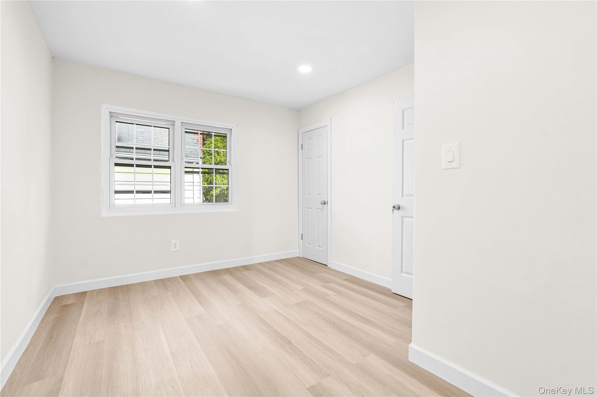 27 Dell Avenue, Mount Vernon, NY 10553