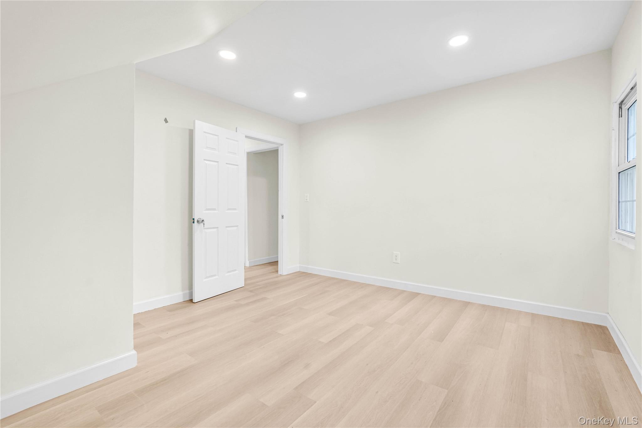 27 Dell Avenue, Mount Vernon, NY 10553