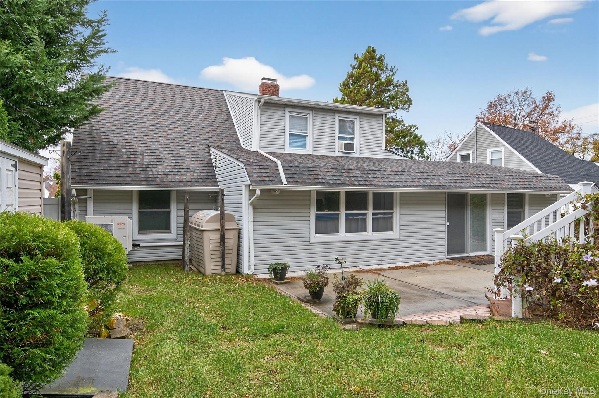 7 Lowland Road, Levittown, NY 11756