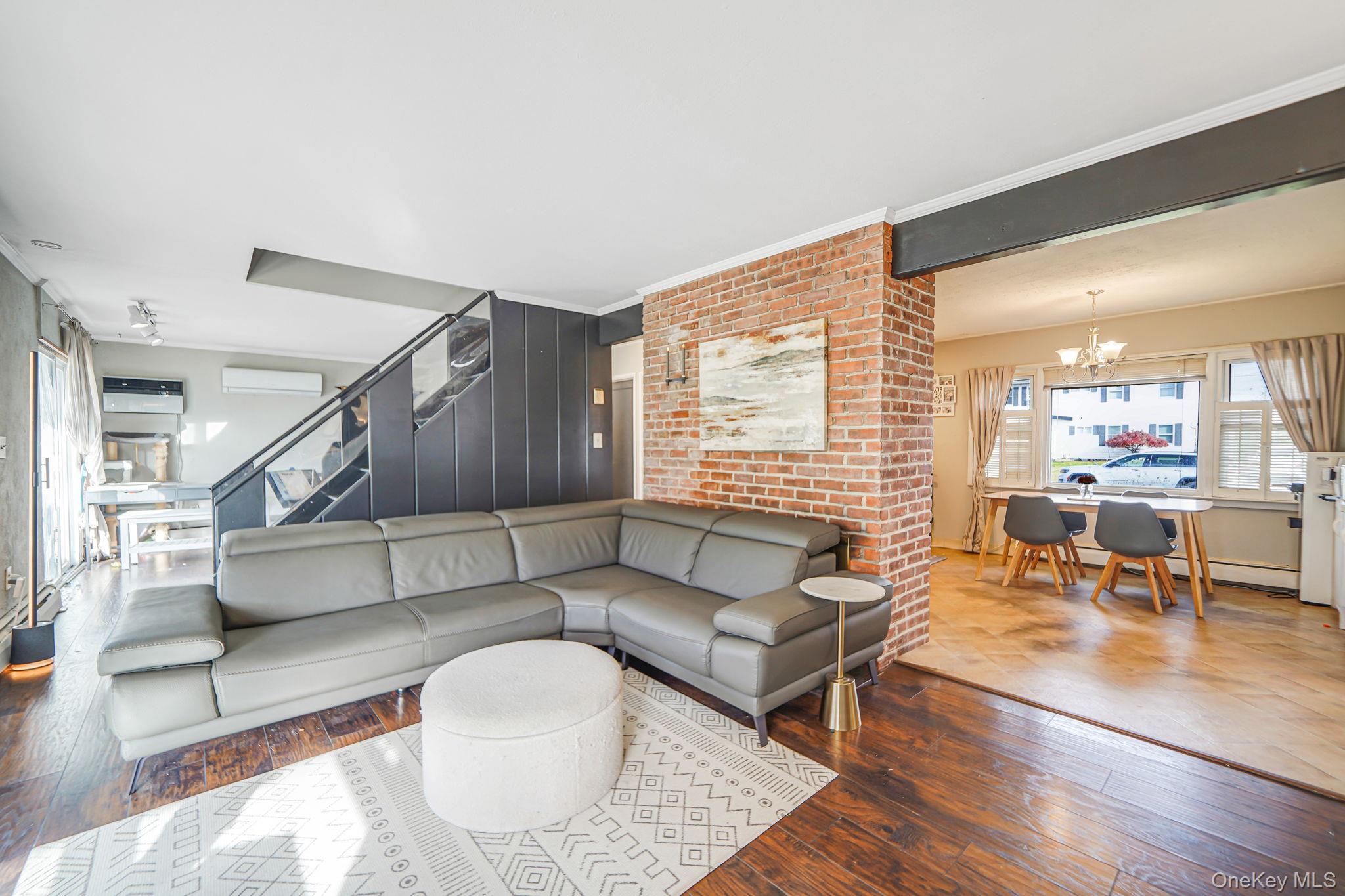 18 Chickadee Lane, Levittown, NY 11756