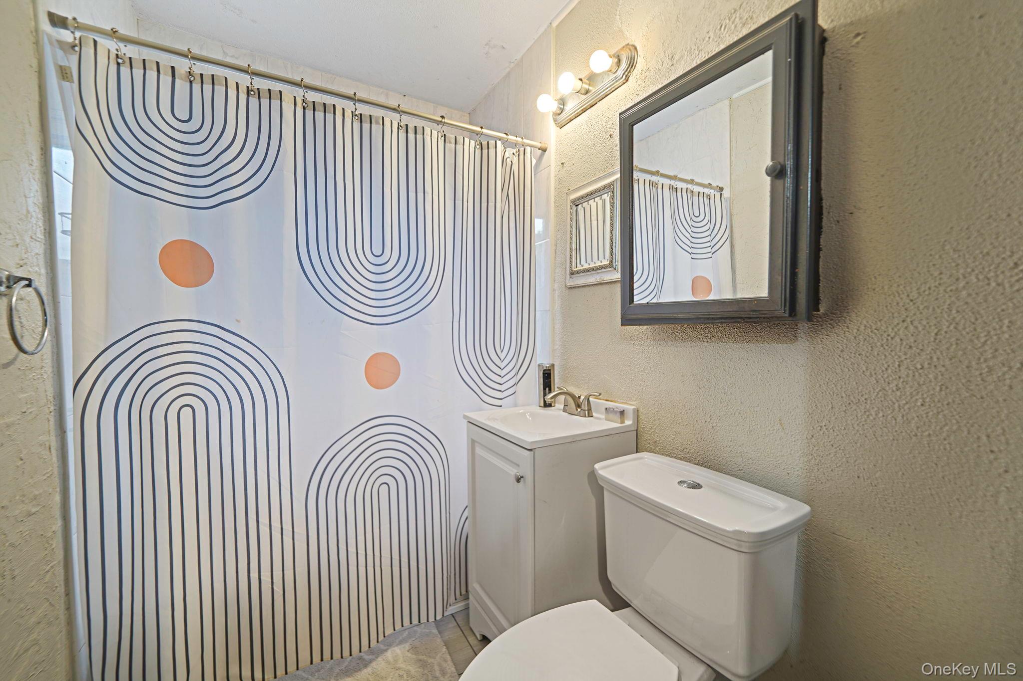 18 Chickadee Lane, Levittown, NY 11756